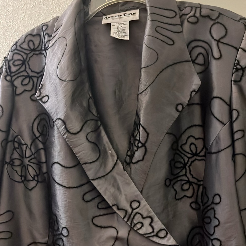 Another thyme Jacket Grey 50%nylon 50% polyester size 20W